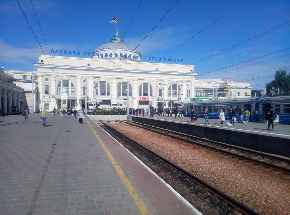 Двухкомнатная Квартира Лофт В Центре Одессы Новострой Рядом С Вокзалом 5 Минут До Дерибасовской И Аркадии Odessa Esterno foto